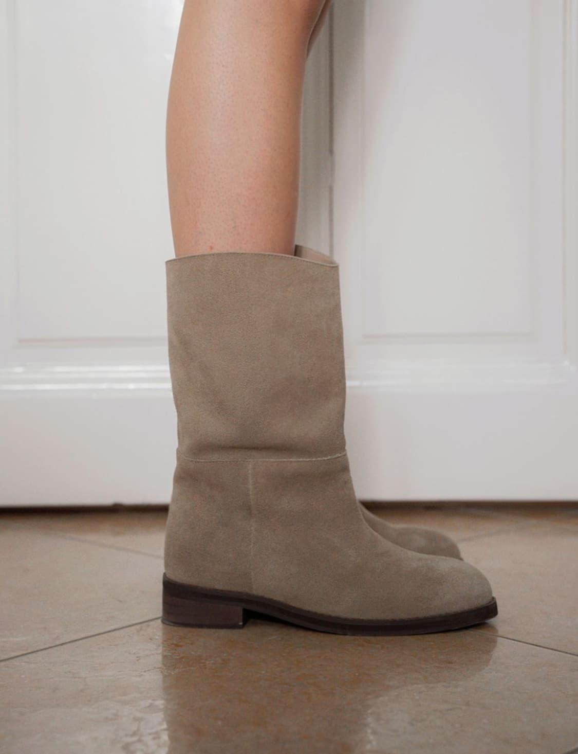 위드아웃썸머 킨더 하프 부츠 스웨이드 베이지 상품이미지1