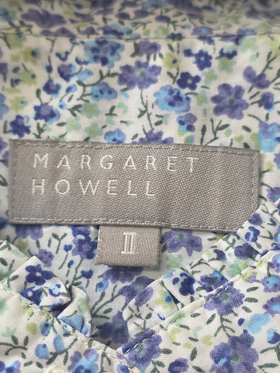 일본마가렛호웰 잔꽃블라우스 상품이미지3