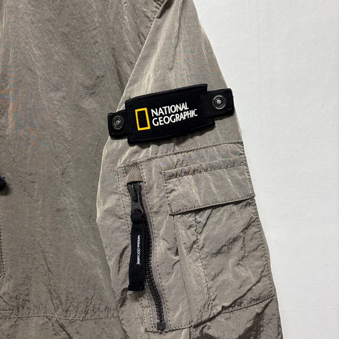 내셔널지오그래픽 나일론 와펜 바람막이 상품이미지3