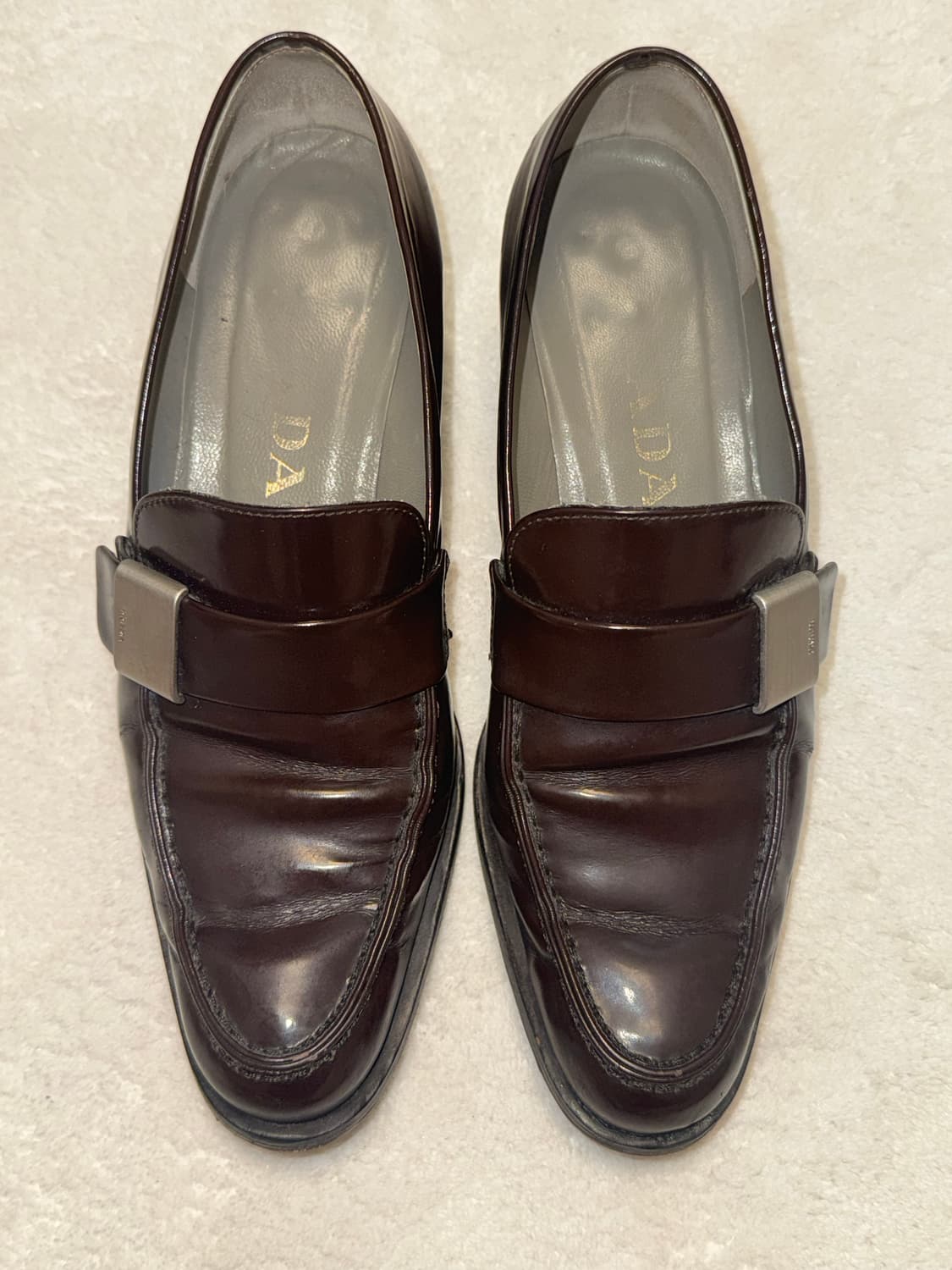 PRADA METAL BUCKLE LOAFER 상품이미지2