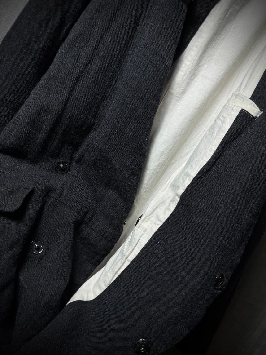 KLASICA Asymmetric Stand Collar Coat 상품이미지6