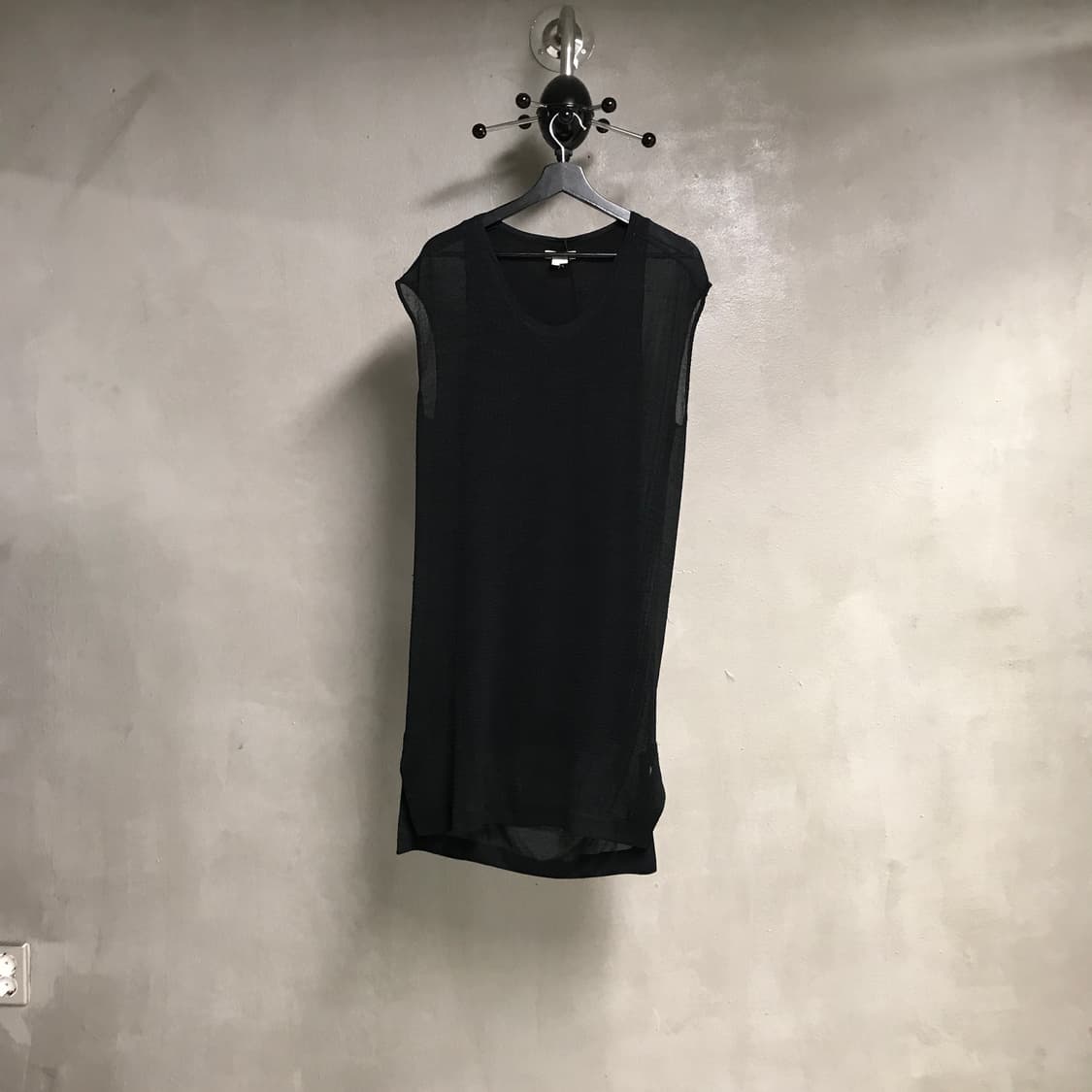 헬무트랭 슬리브리스 원피스 블랙 S 상품이미지1