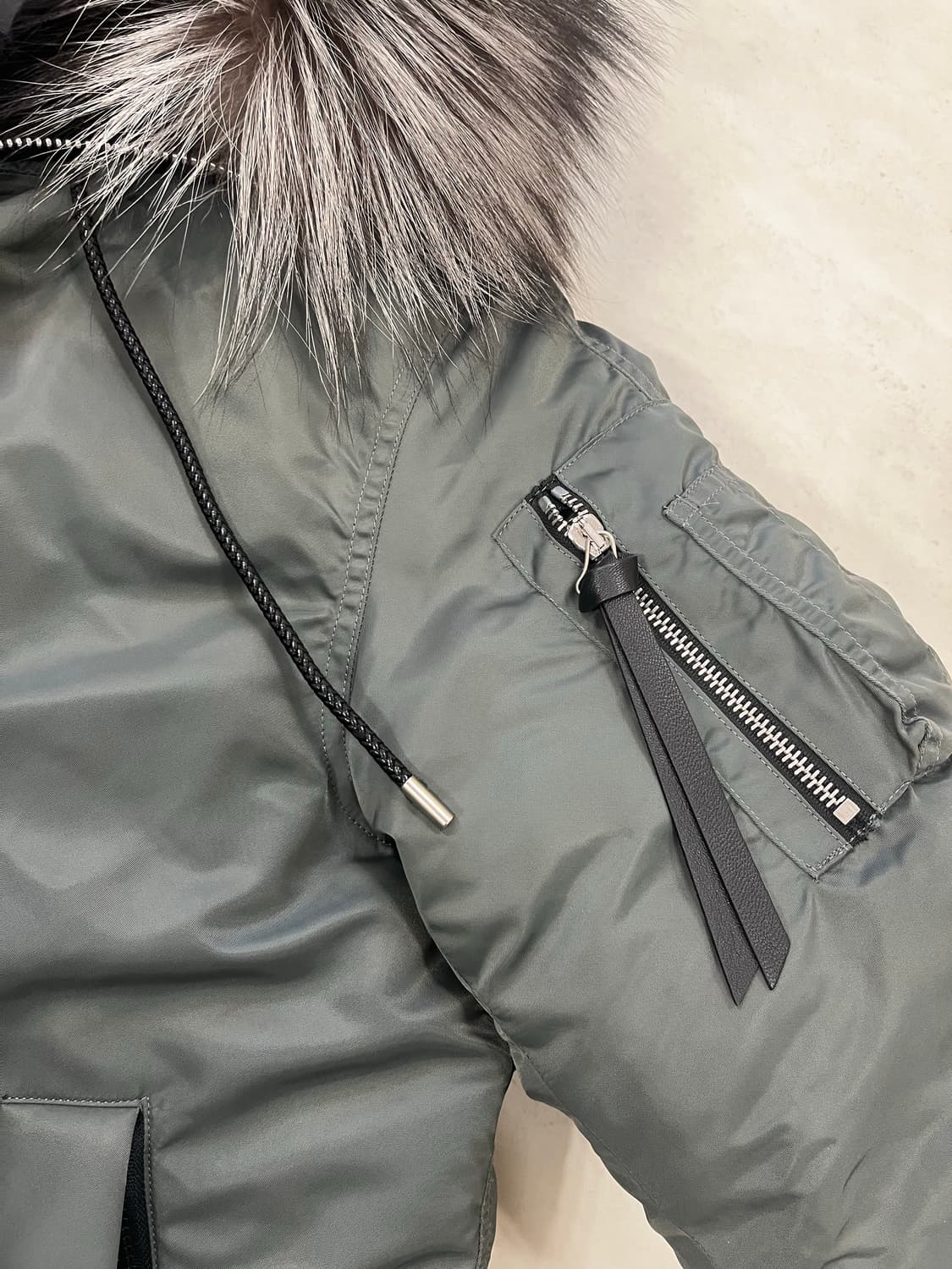 18FW 솔리드옴므 구스다운 라쿤퍼 178 패딩 상품이미지6