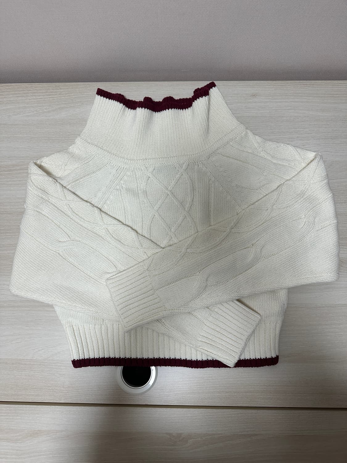 기준 Off-Shoulder Cable Knit Ivory 상품이미지3