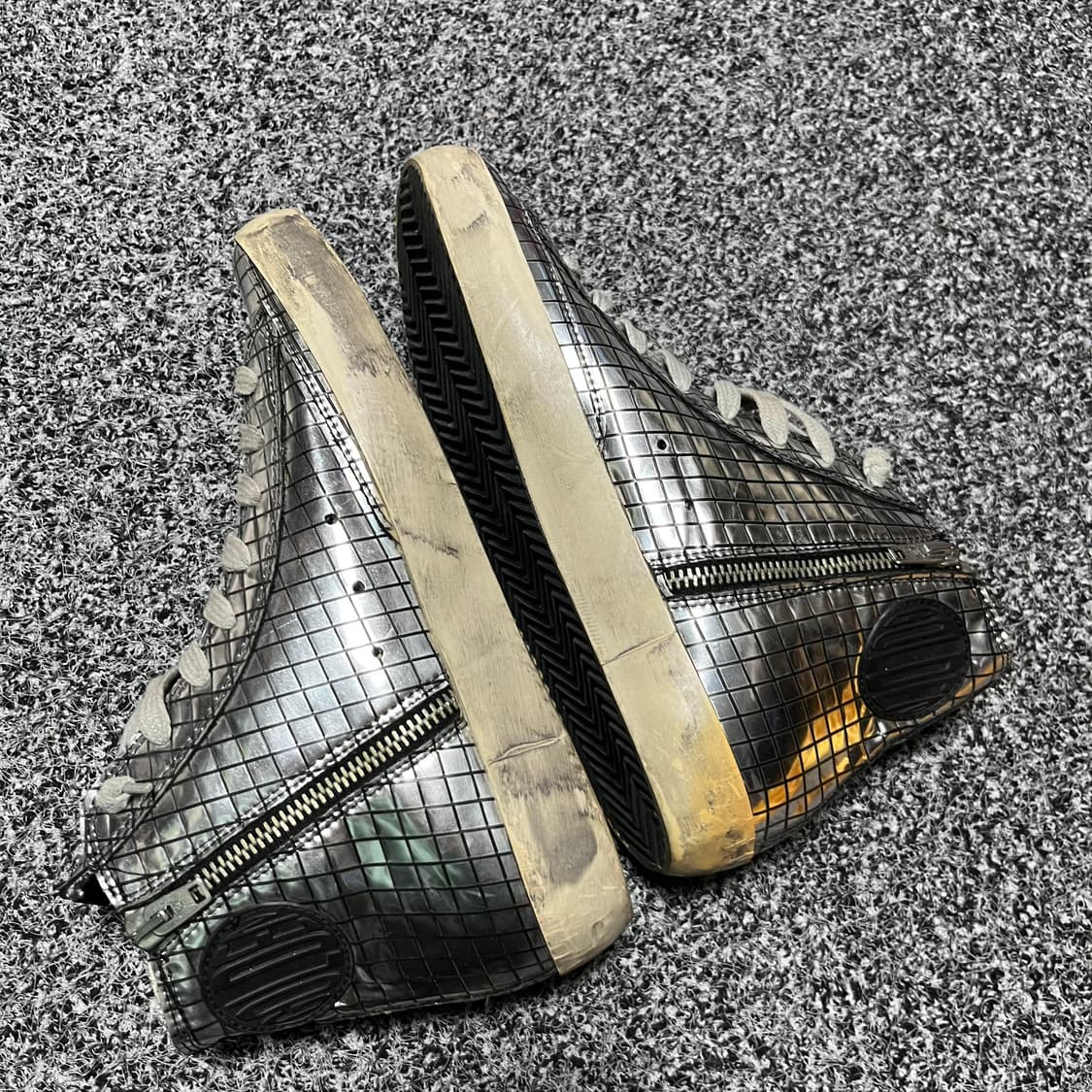 골든구스 GGDB 하이탑 스니커즈 실버 38 상품이미지5