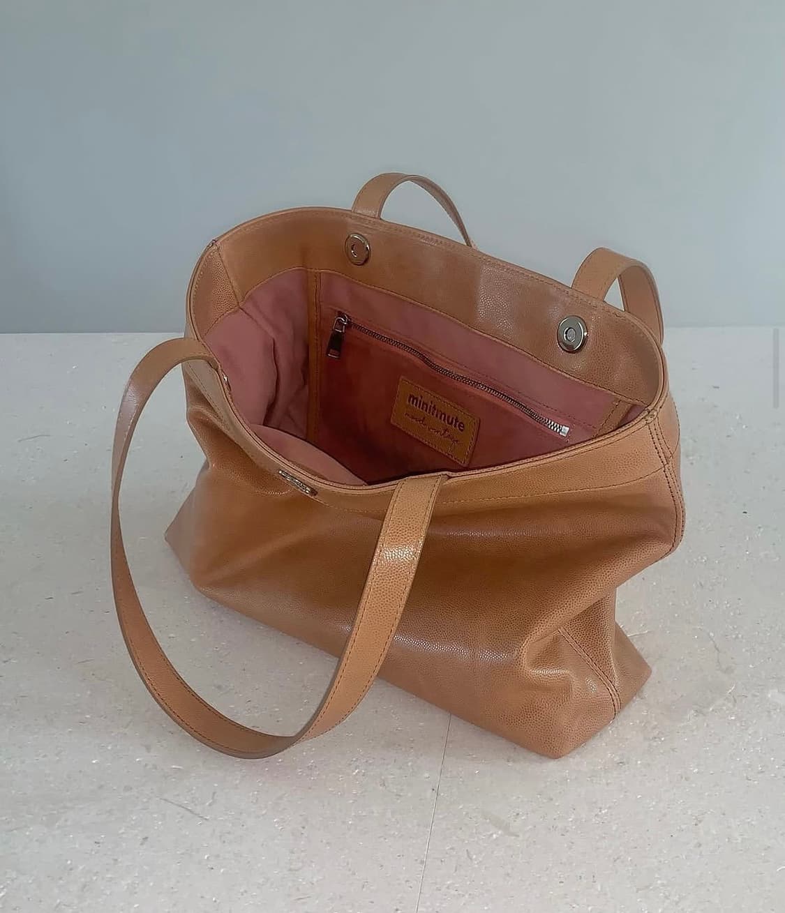 미닛뮤트 캐비어 토트백 (카멜) 상품이미지5