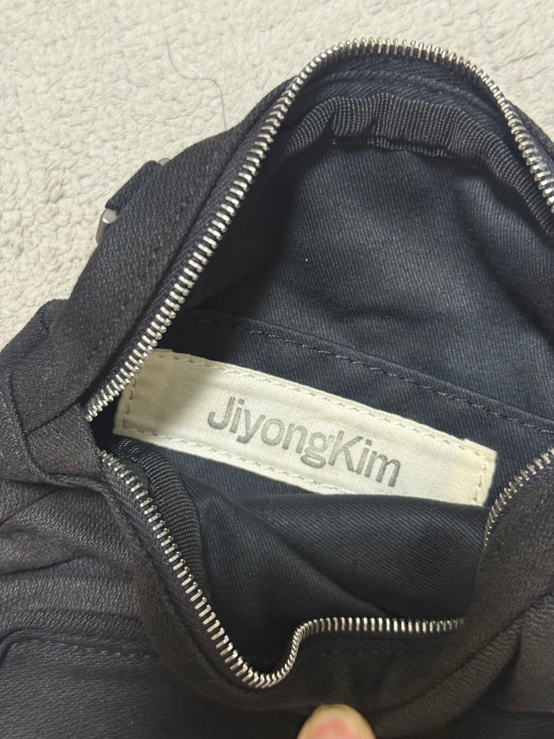지용킴 선블리치드 미니백 상품이미지4