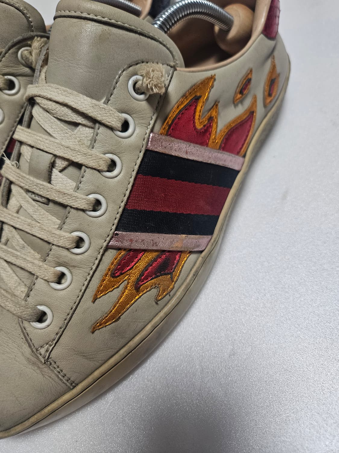 💚구찌 플레임 스니커즈 / 260 사이즈💚 상품이미지3