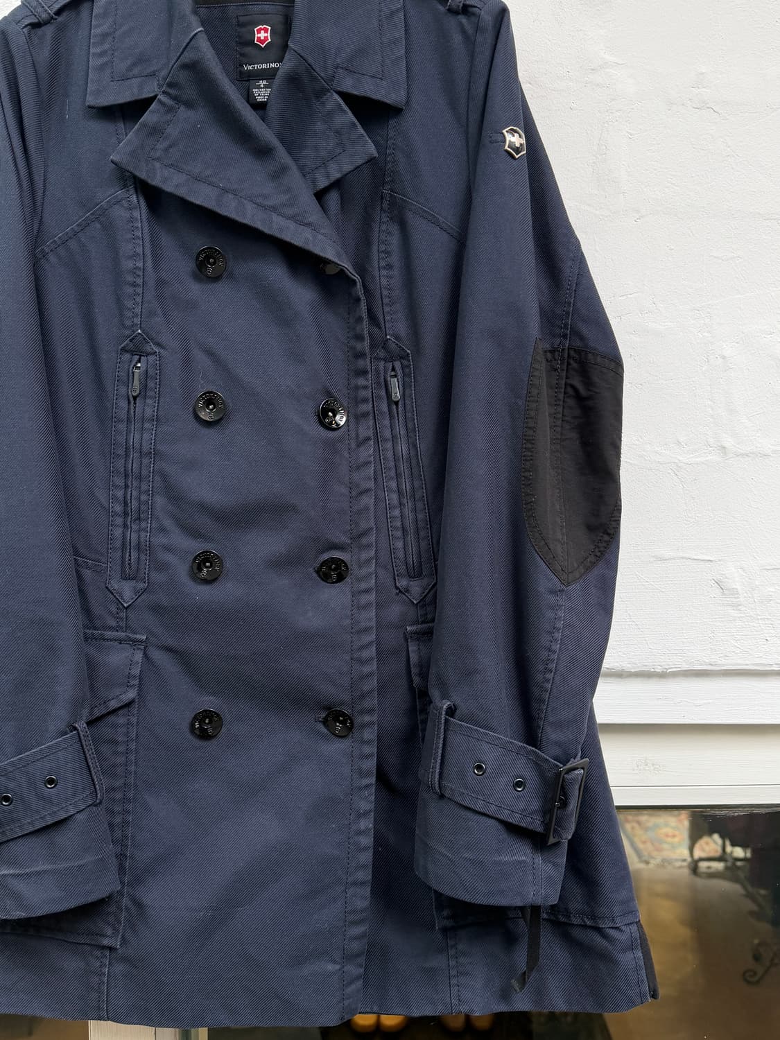 Victorinox 빅토리녹스 더블 브레스트 자켓 40/4 상품이미지3