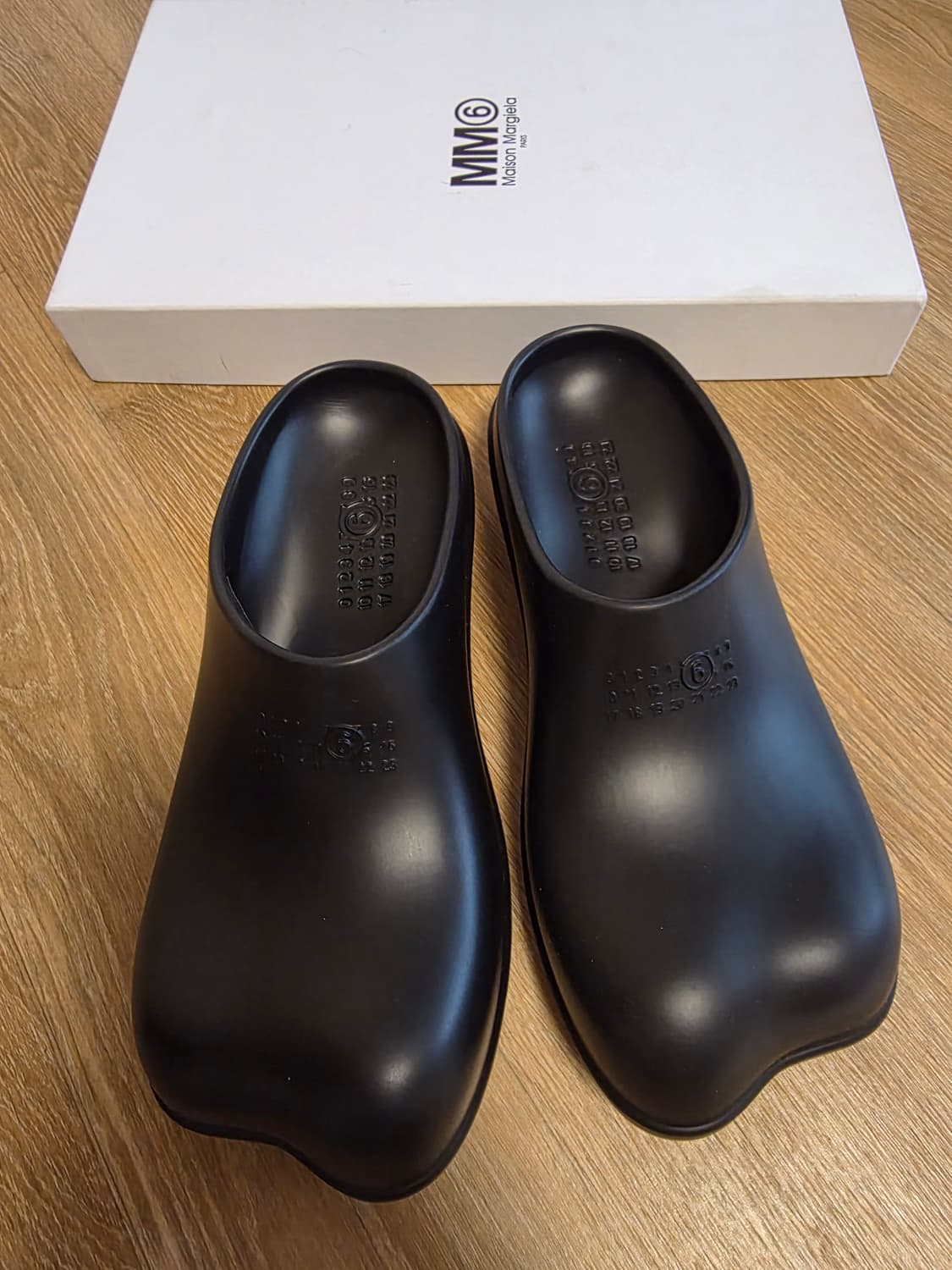 메종마르지엘라 아나토믹 클로그 슬리퍼 블랙 상품이미지3