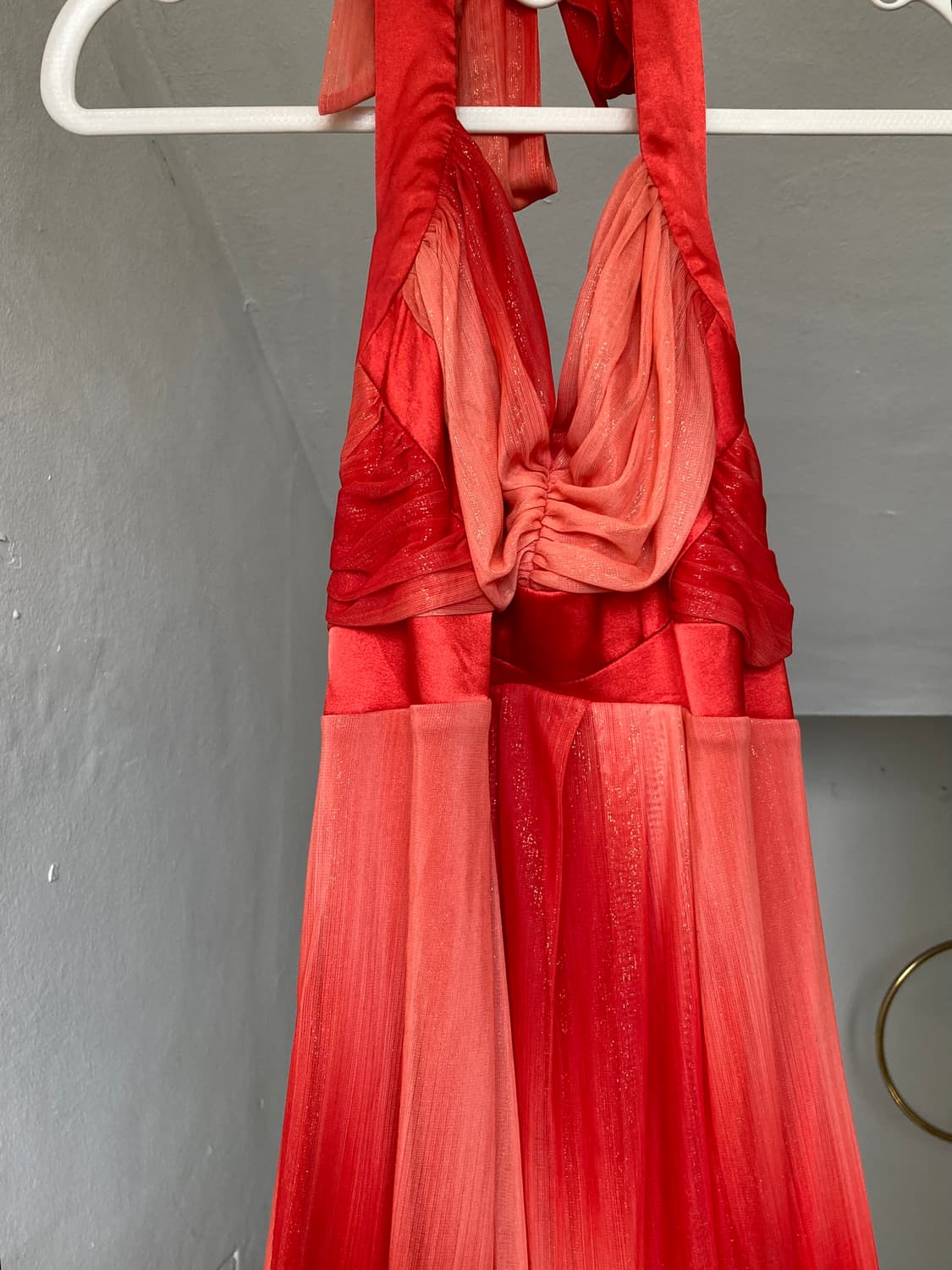 루비 홀터넥 글리치 드레스 상품이미지2