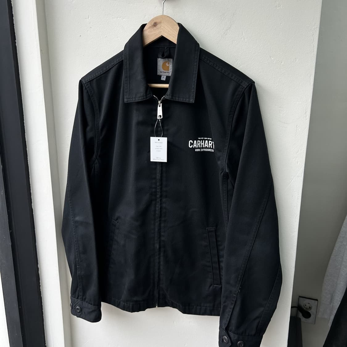 15913 - 칼하트 WIP 블랙 워크 자켓 상품이미지2