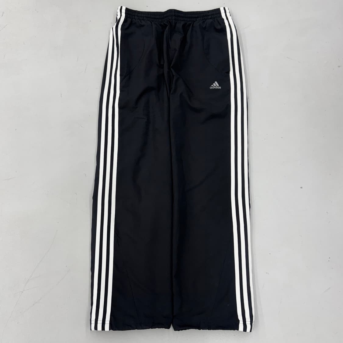 아디다스 00s 삼선 올드스쿨 바람막이 트랙팬츠 상품이미지2