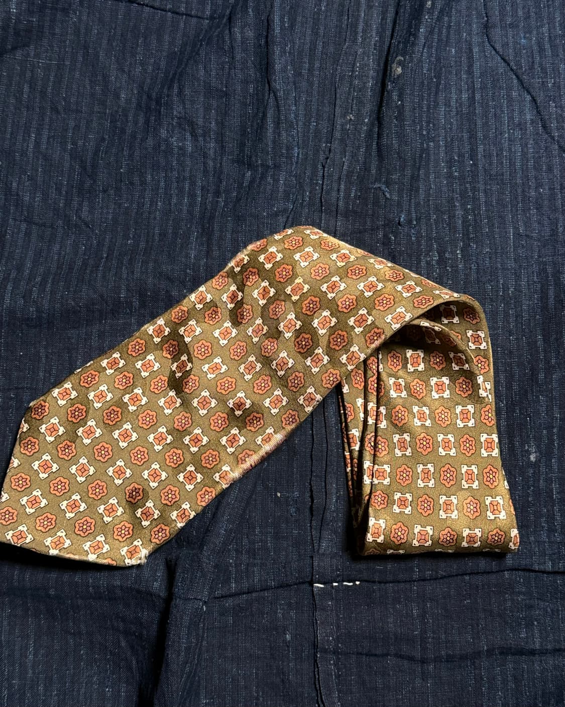 Aquascutum 플라워 패턴 실크 타이 상품이미지3