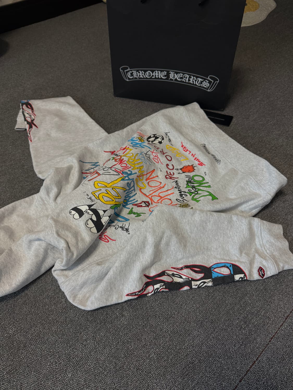 크롬하츠 매티보이 플레임 후드 그레이 상품이미지1