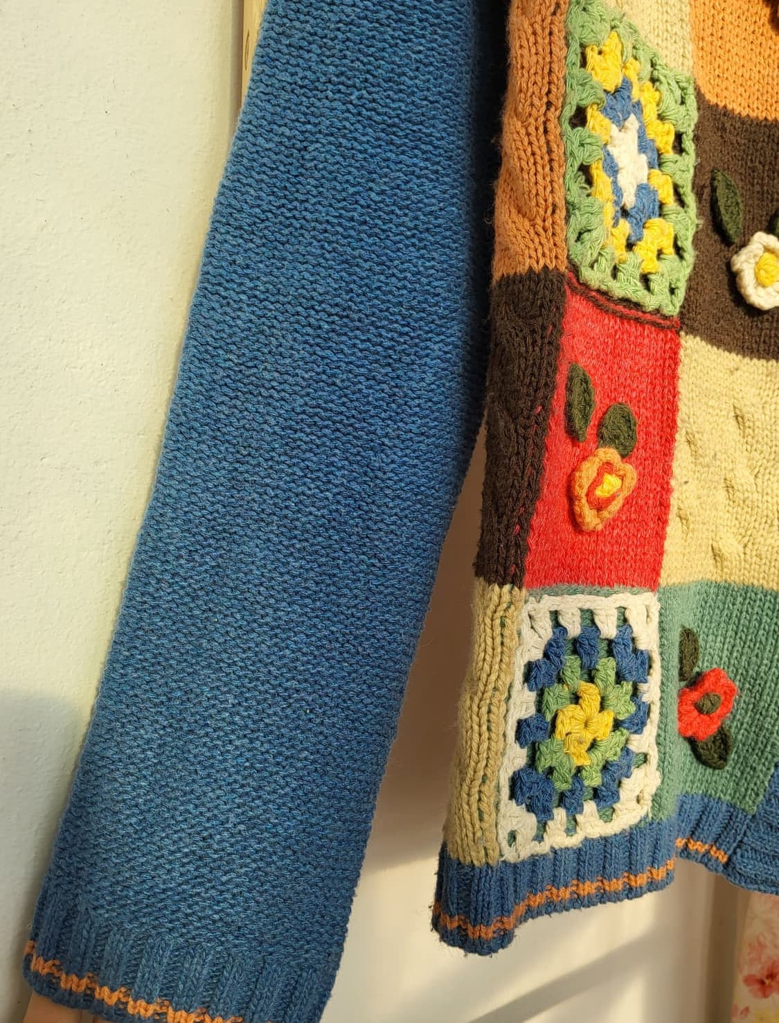 빈티지 모티브 폼폼 가디건 상품이미지5