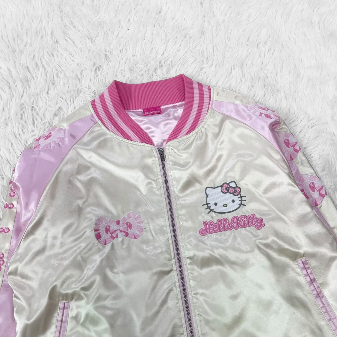 헬로키티 굿즈 키티 자수 스카잔 자켓 핑크 상품이미지5