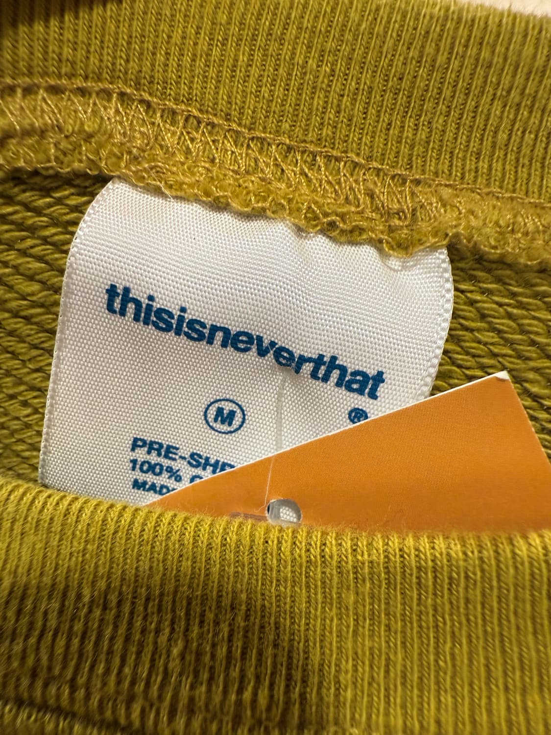 디스이즈네버댓 머스타드 맨투맨 상품이미지2