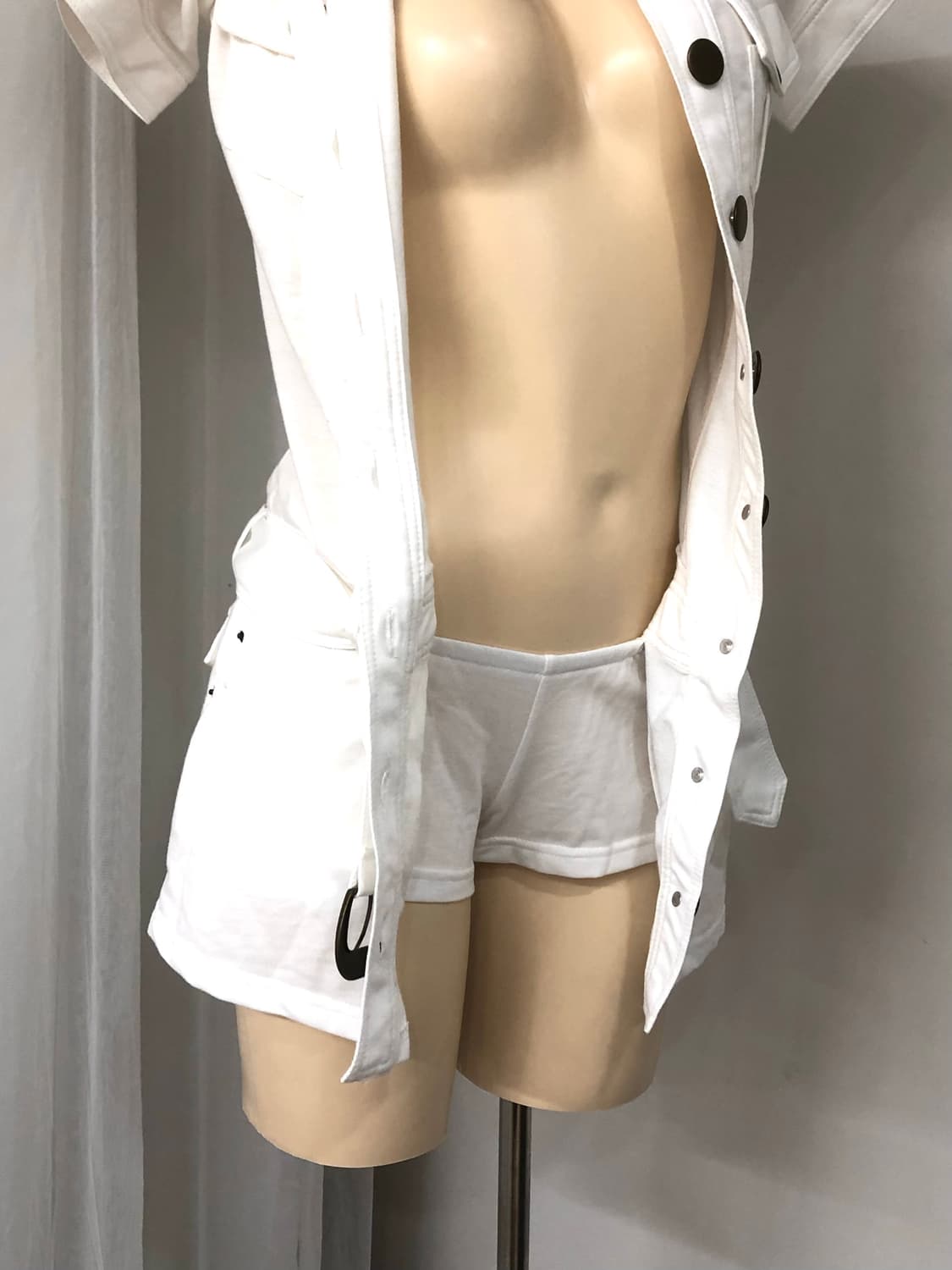 onee gyaru st logo white hood bodysuit 상품이미지5