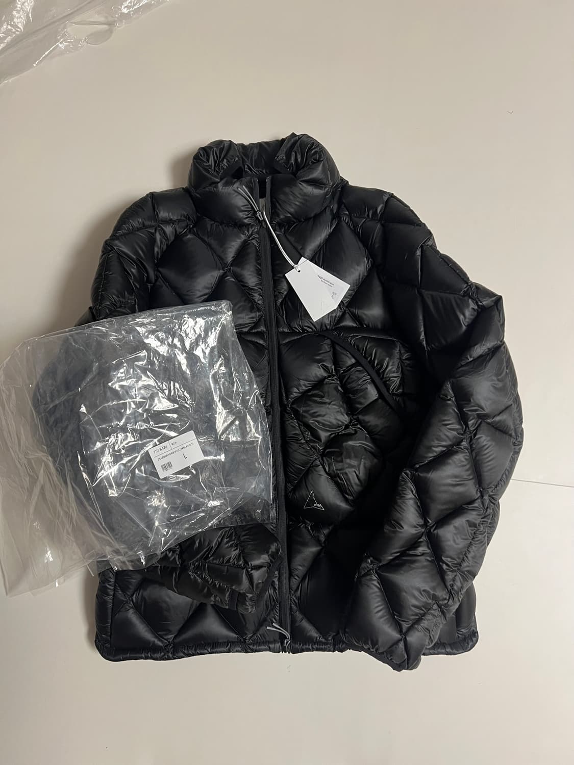 로아 누나 블랙 라지 ROA NUNA 상품이미지1