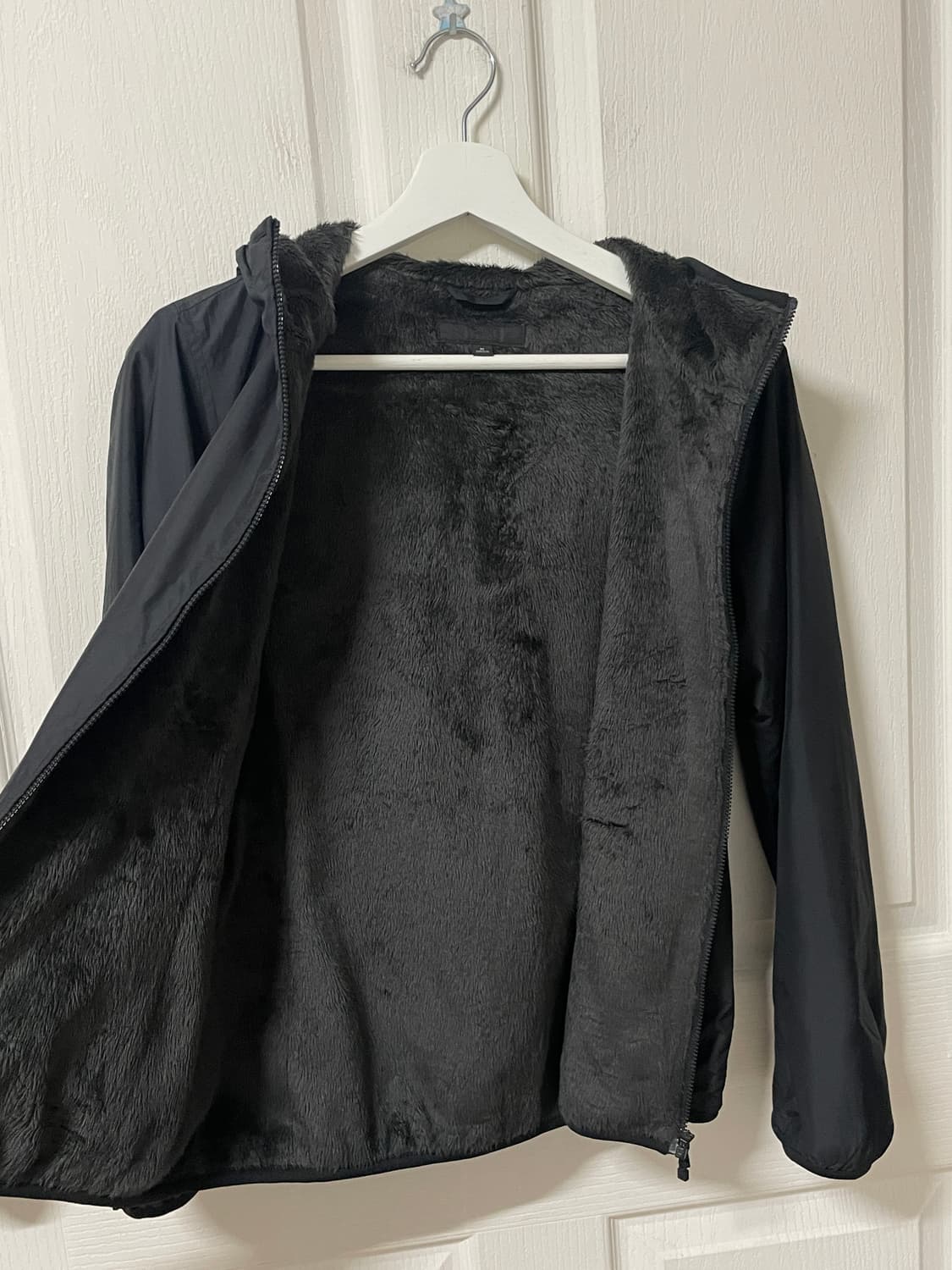 [안감이 전부 보아털🖤] 일본 유니클로 - 보아털 바람막이 상품이미지4