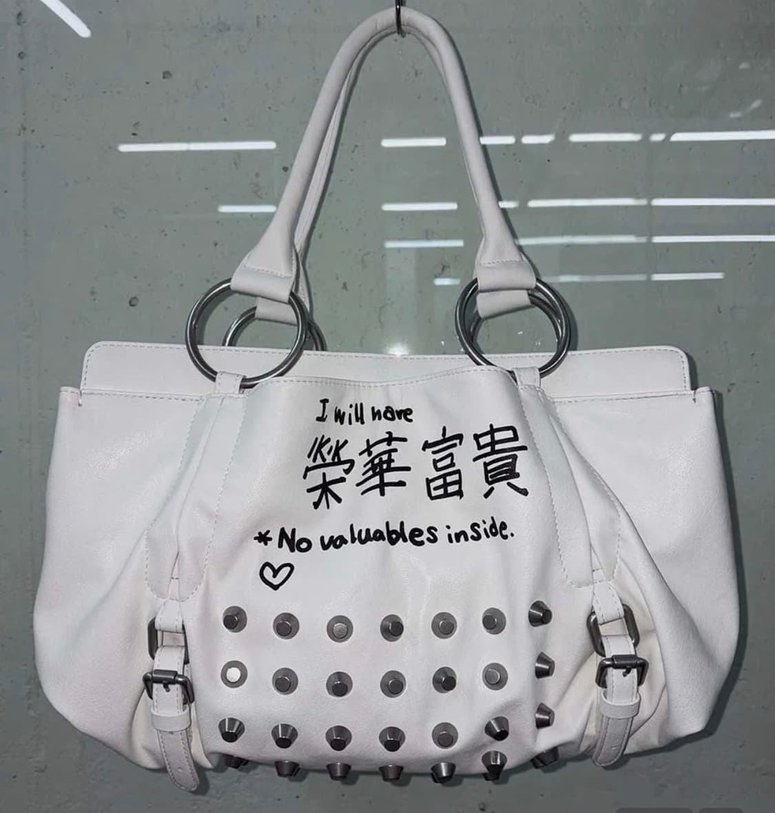 스컬프터 가방 Millionaire Tote Bag White 상품이미지1
