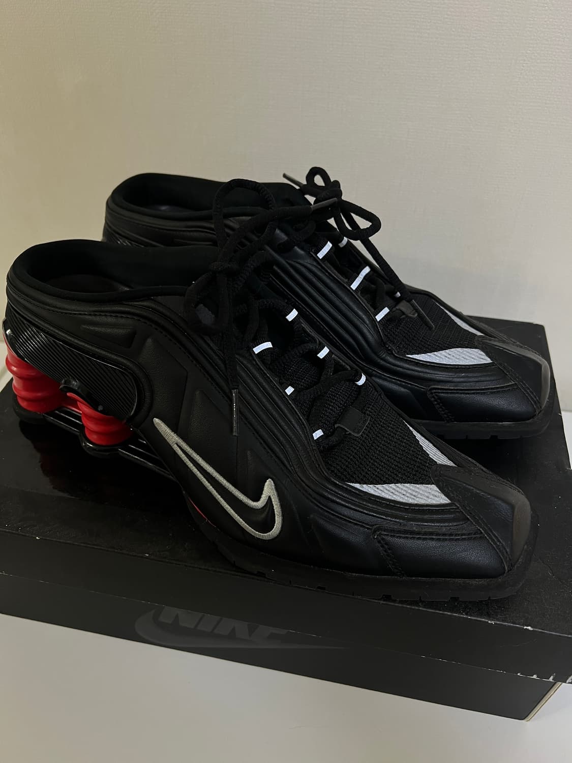 [260]나이키 x 마틴 로즈 샥스 MR4 상품이미지2