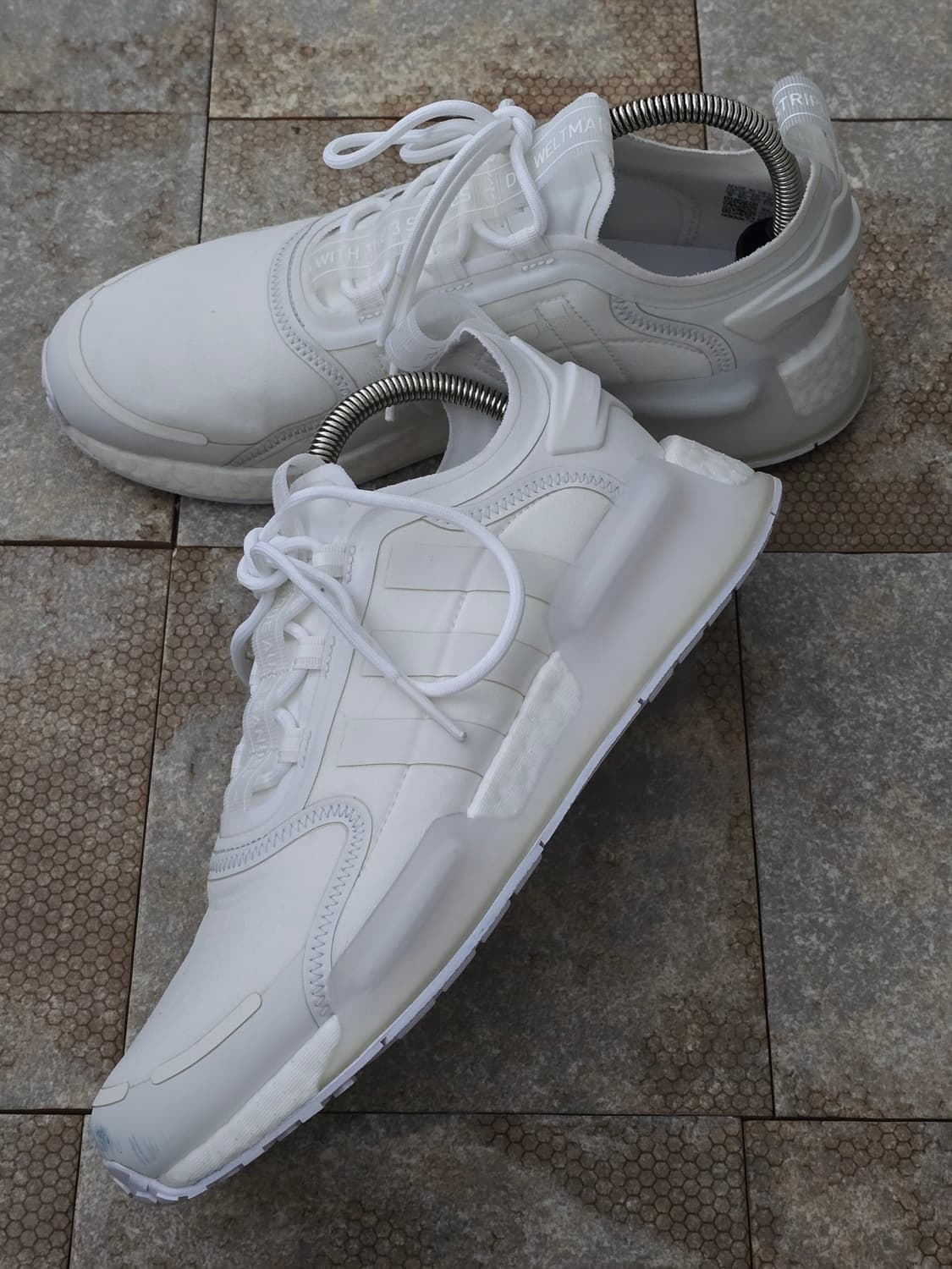 (270)아디다스 nmd r1 v3 화이트  상품이미지4