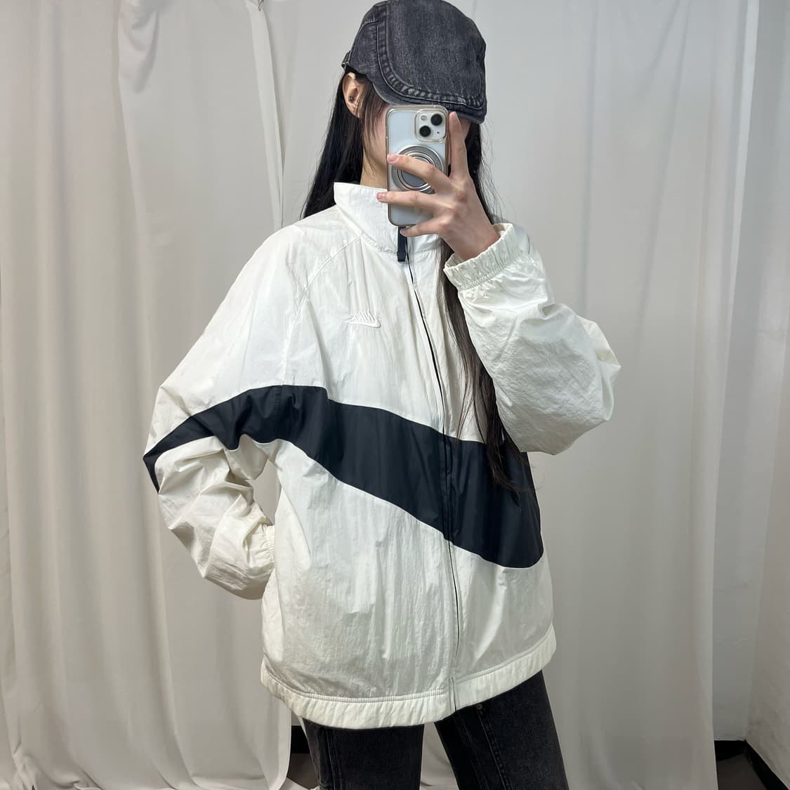 Nike Big Swoosh White Windbreaker 상품이미지2