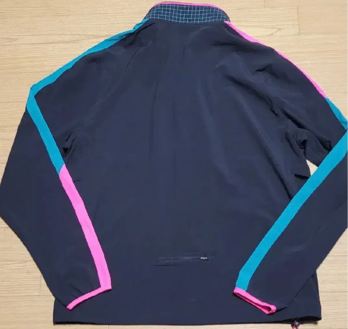언더아머 바람막이 집업점퍼 XL사이즈 상품이미지3