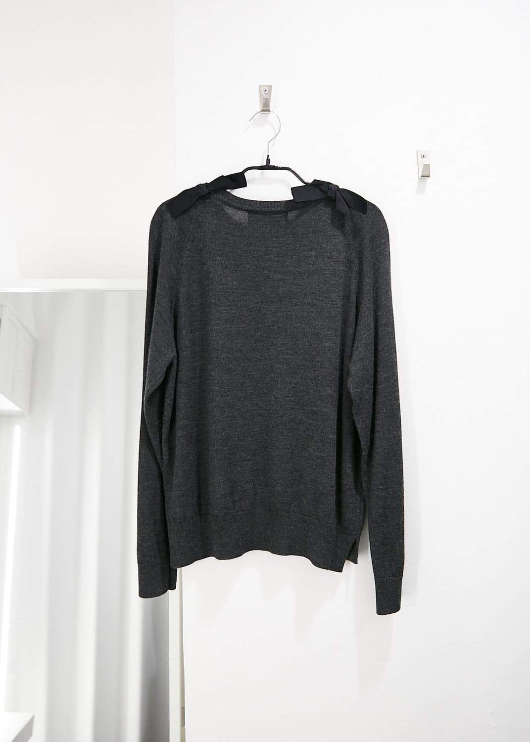 Neck Detail Sweater 상품이미지4