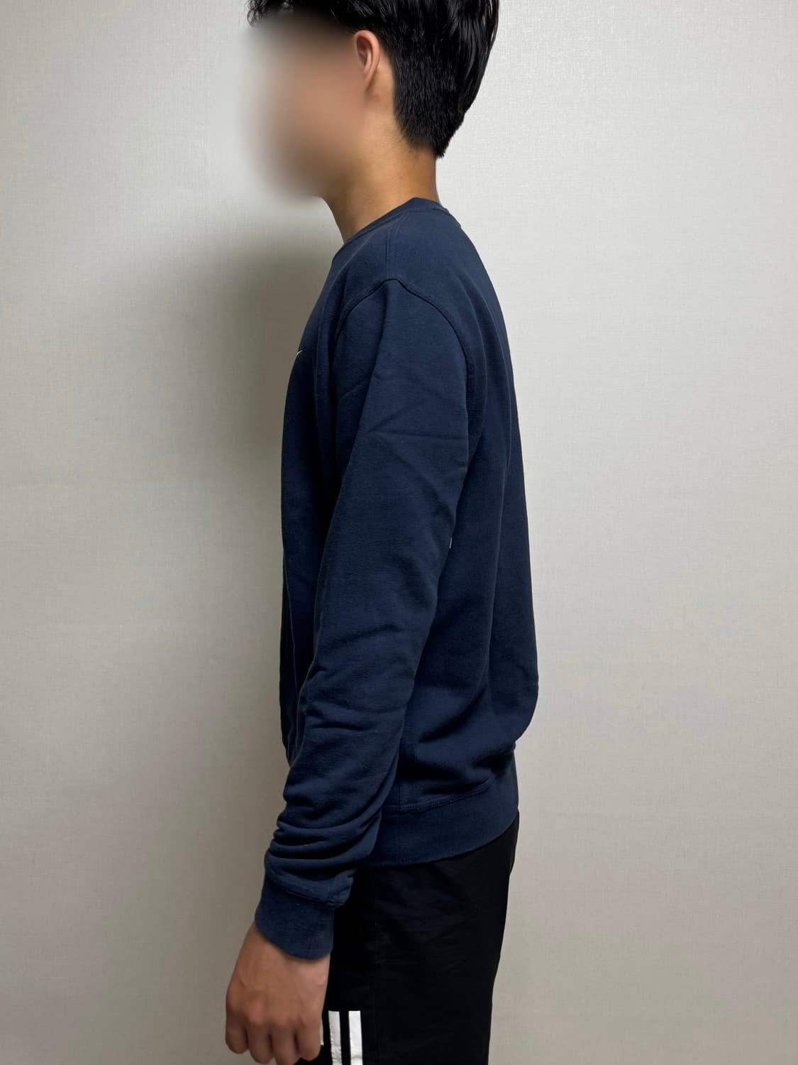 나이키 맨투맨 네이비 상품이미지2