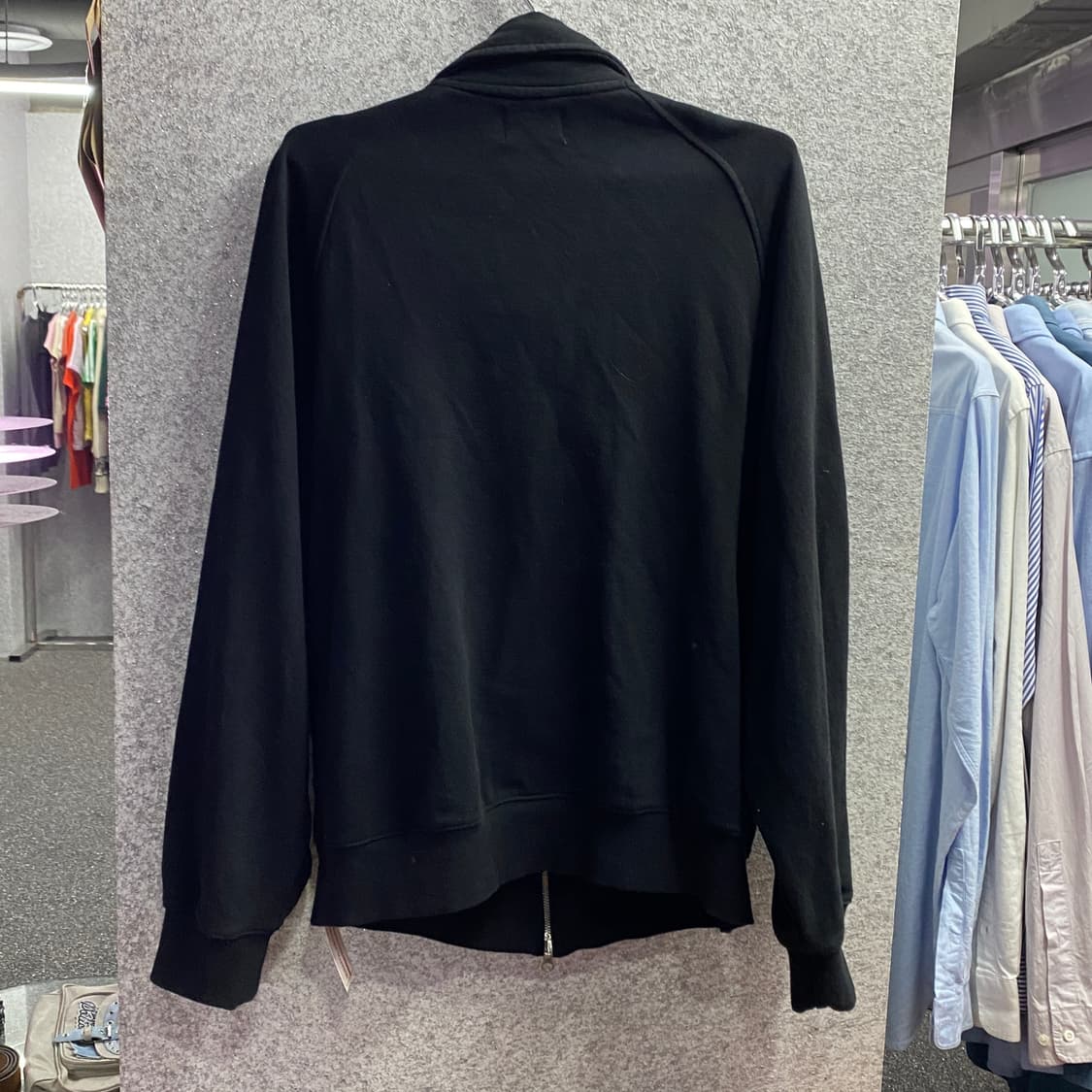 트래블 스몰로고 블랙 투웨이 집업 B3537 상품이미지4