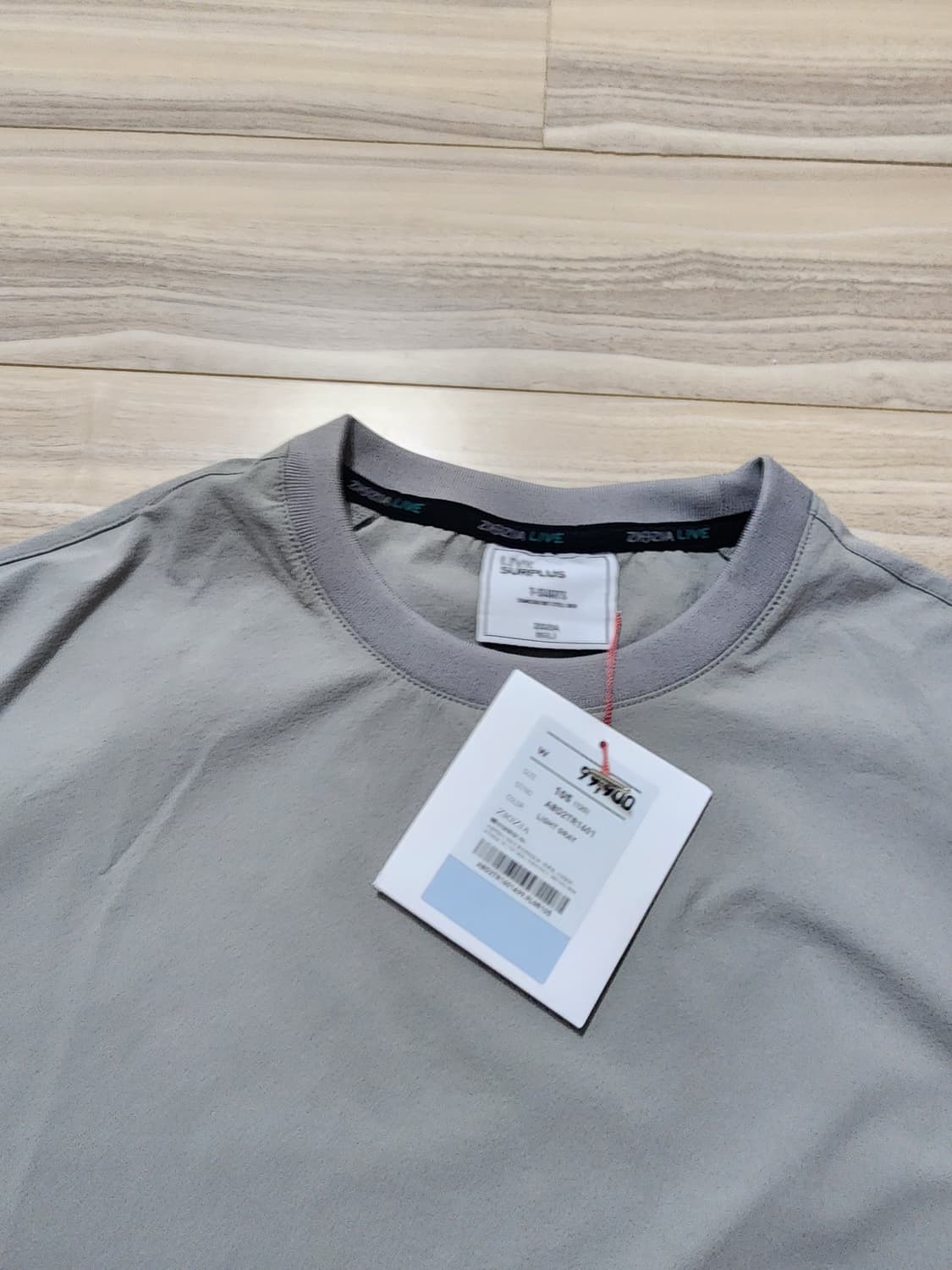 지오지아나일론우븐반팔티셔츠라이트그레이 상품이미지4