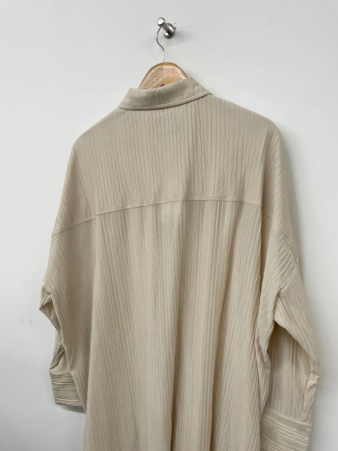 몽돌 MONDOL 21SS 헤링본 플리츠 오버핏 셔츠 원피스 PN9746 상품이미지4