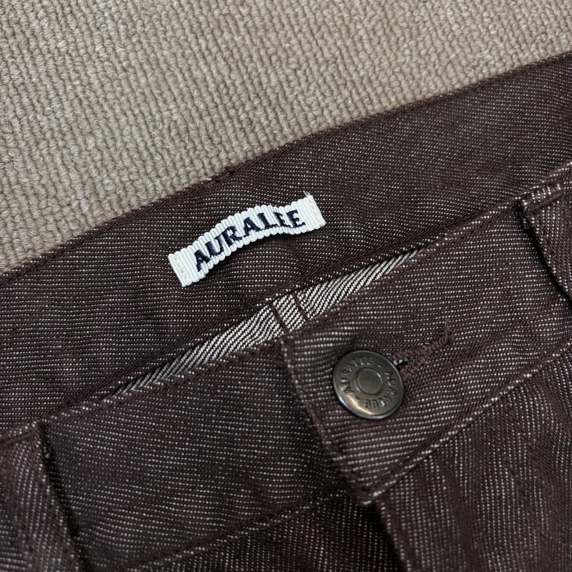 auralee 오라리 하드 트위스터 데님 브라운  상품이미지2