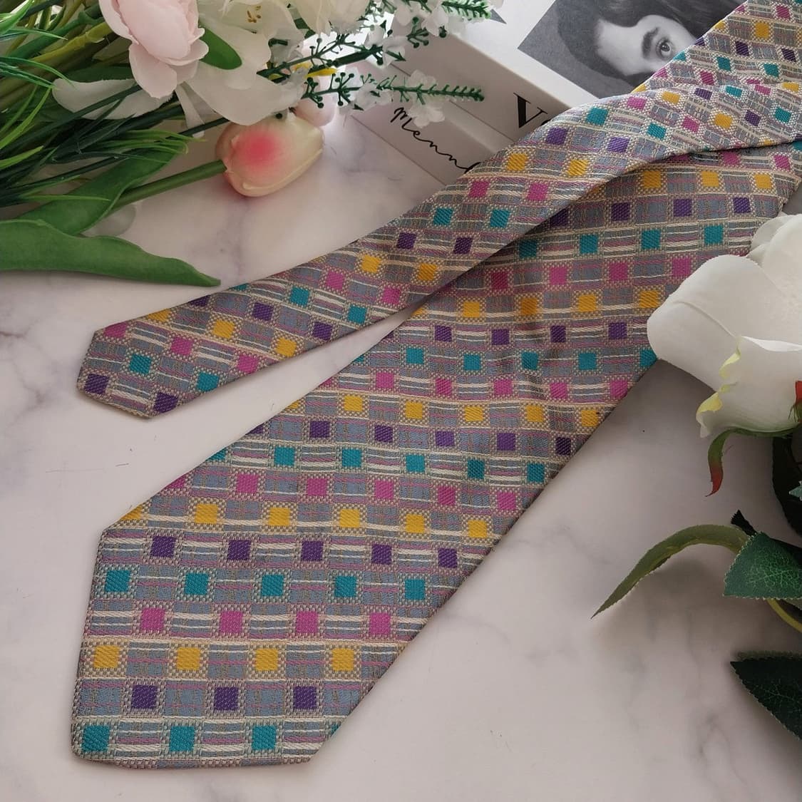 미쏘니 실크 멀티컬러 체크 패턴 넥타이 9.5cm A등급 K1113
 상품이미지2