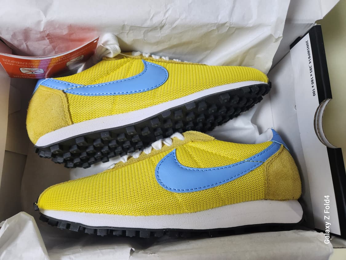 나이키 데이 브레이크 옐로우 230mm 새상품판매합니다. 상품이미지4