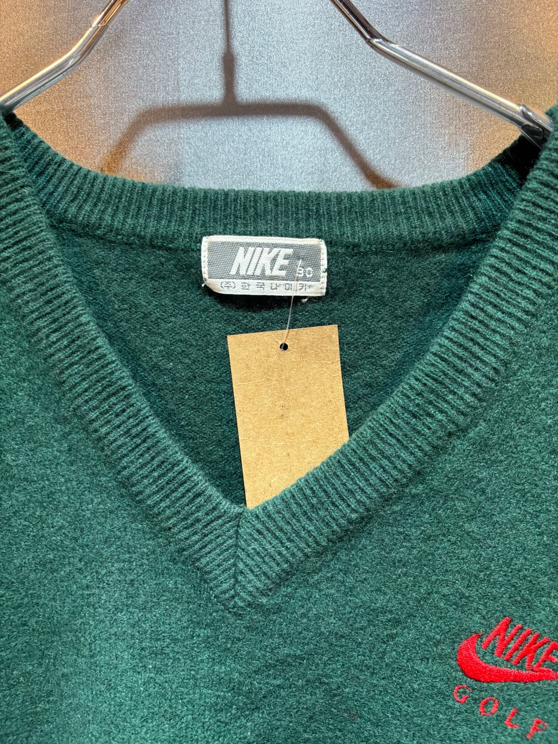 S Nike 나이키 90s 브이넥 레드 스우시 니트 상품이미지5