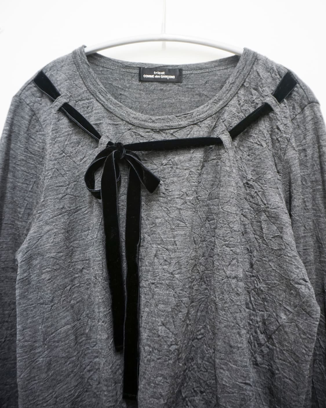 COMME des GARÇONS tricot velvet-tie top 상품이미지2