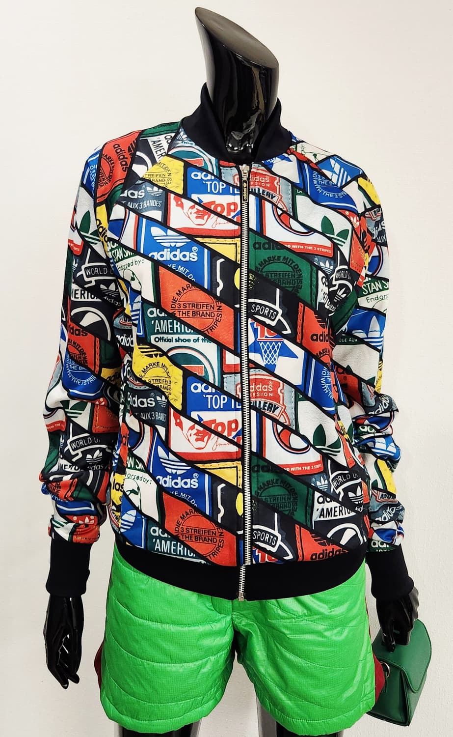 아디다스 AOP 상품이미지1