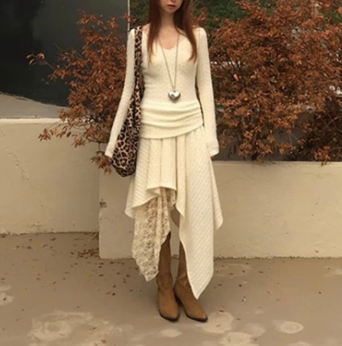 언발 브이 셔링 레이어드 롱 원피스 상품이미지3