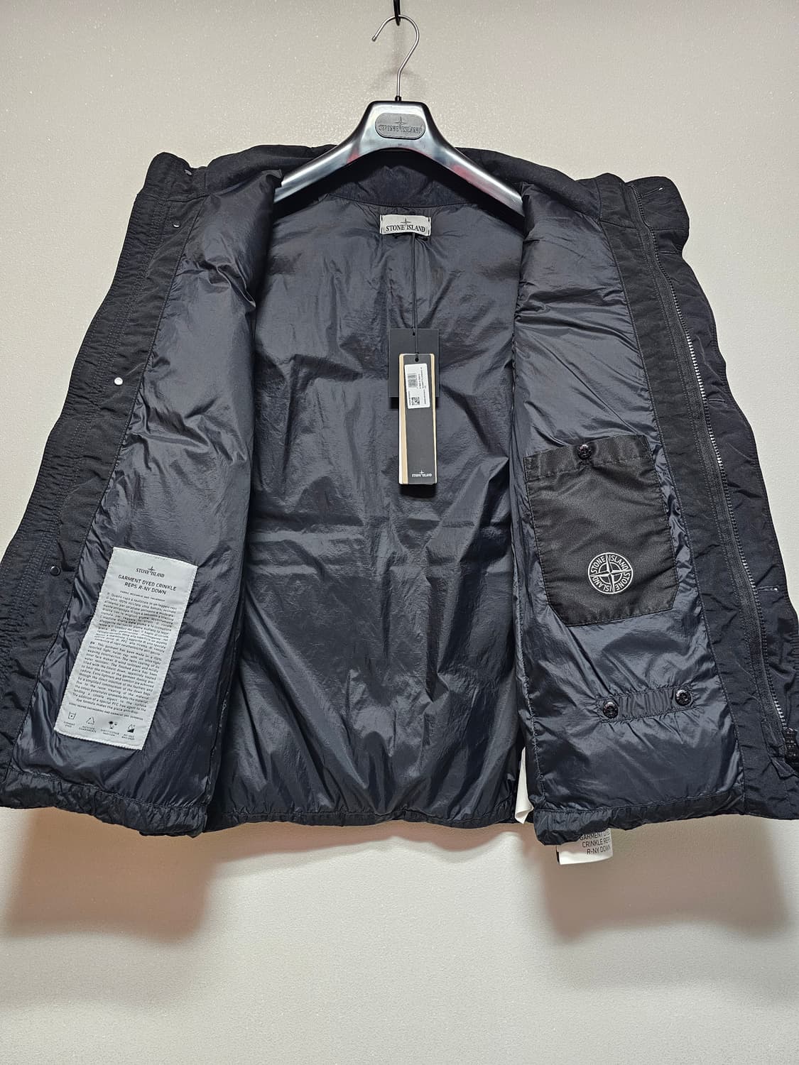 스톤아일랜드  크링클랩스 R-NY 다운 패딩 조끼 (새 상품) 상품이미지5