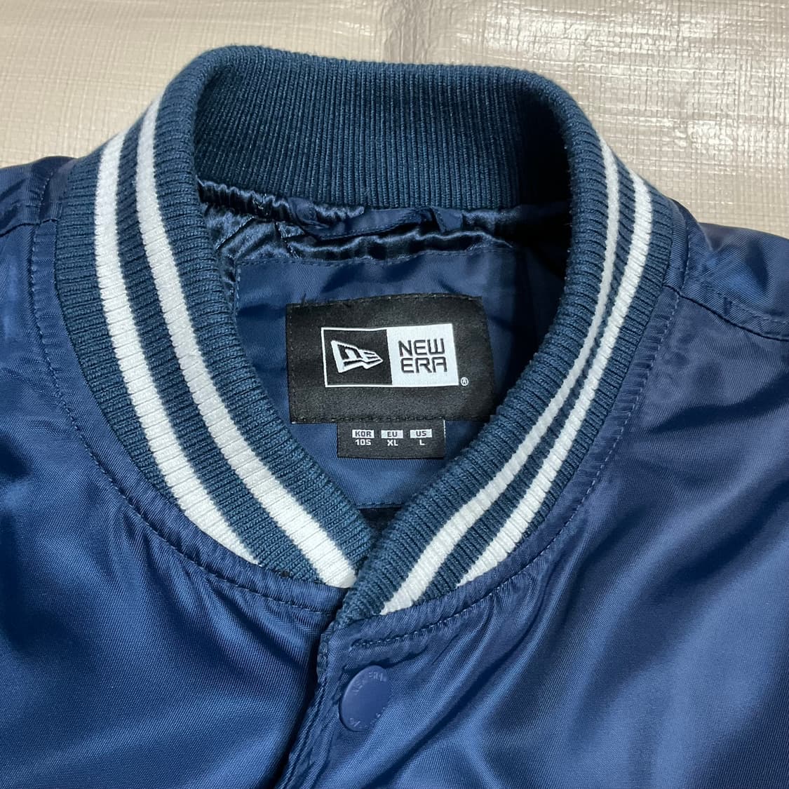 뉴에라 양키스 바시티 자켓 XL 상품이미지4
