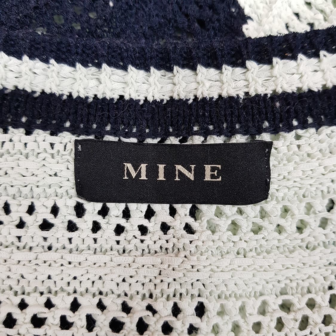 한섬 마인 2022 아트워크 브이넥 가디건 F사이즈 상품이미지7