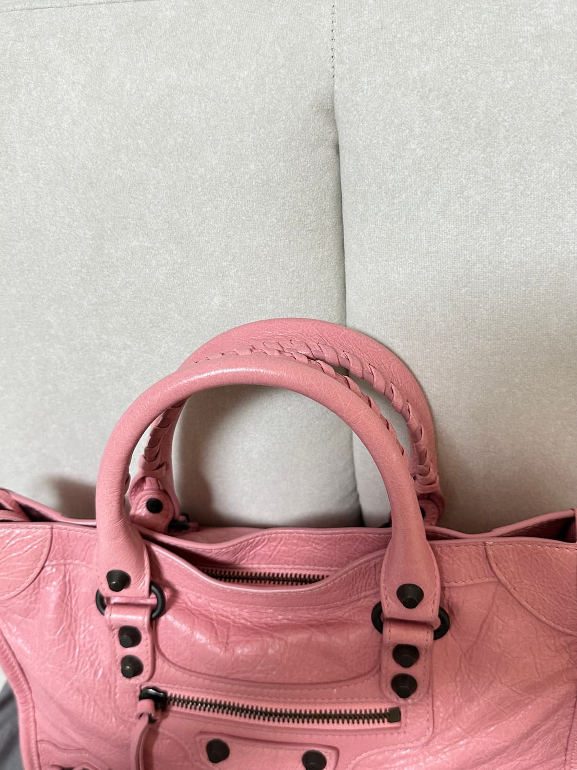 [A+ 정품] 발렌시아가 르 시티 모터백 스몰 핑크 상품이미지3