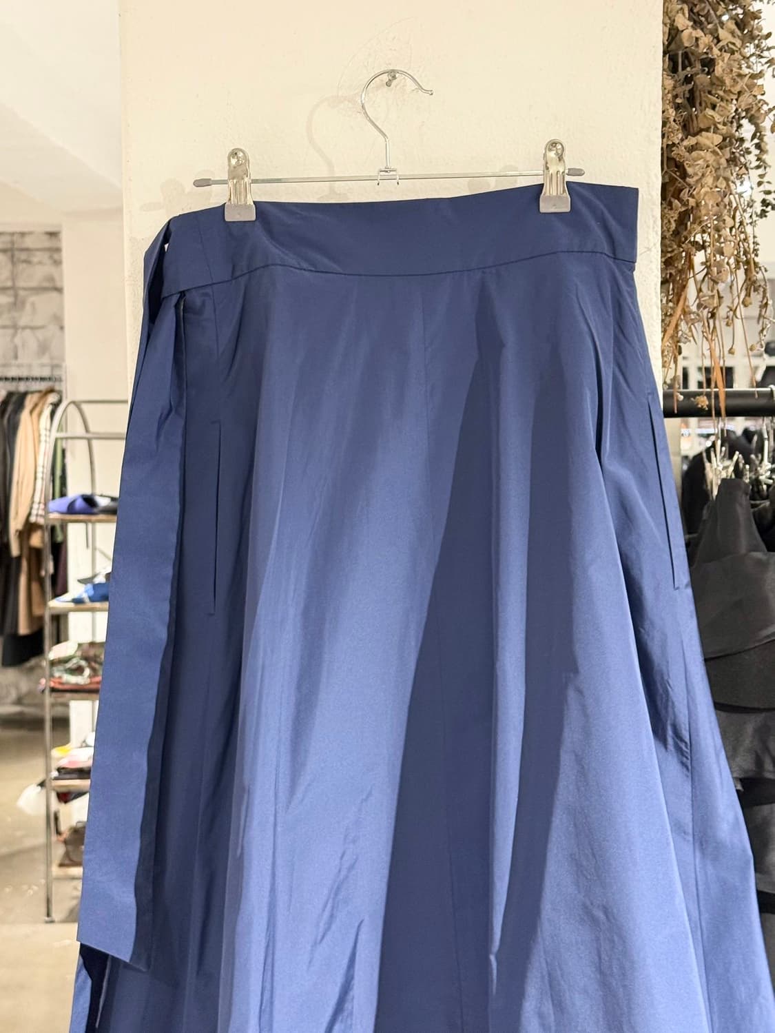 막스마라 위켄드 블루 플레어 타이 롱 스커트 상품이미지5