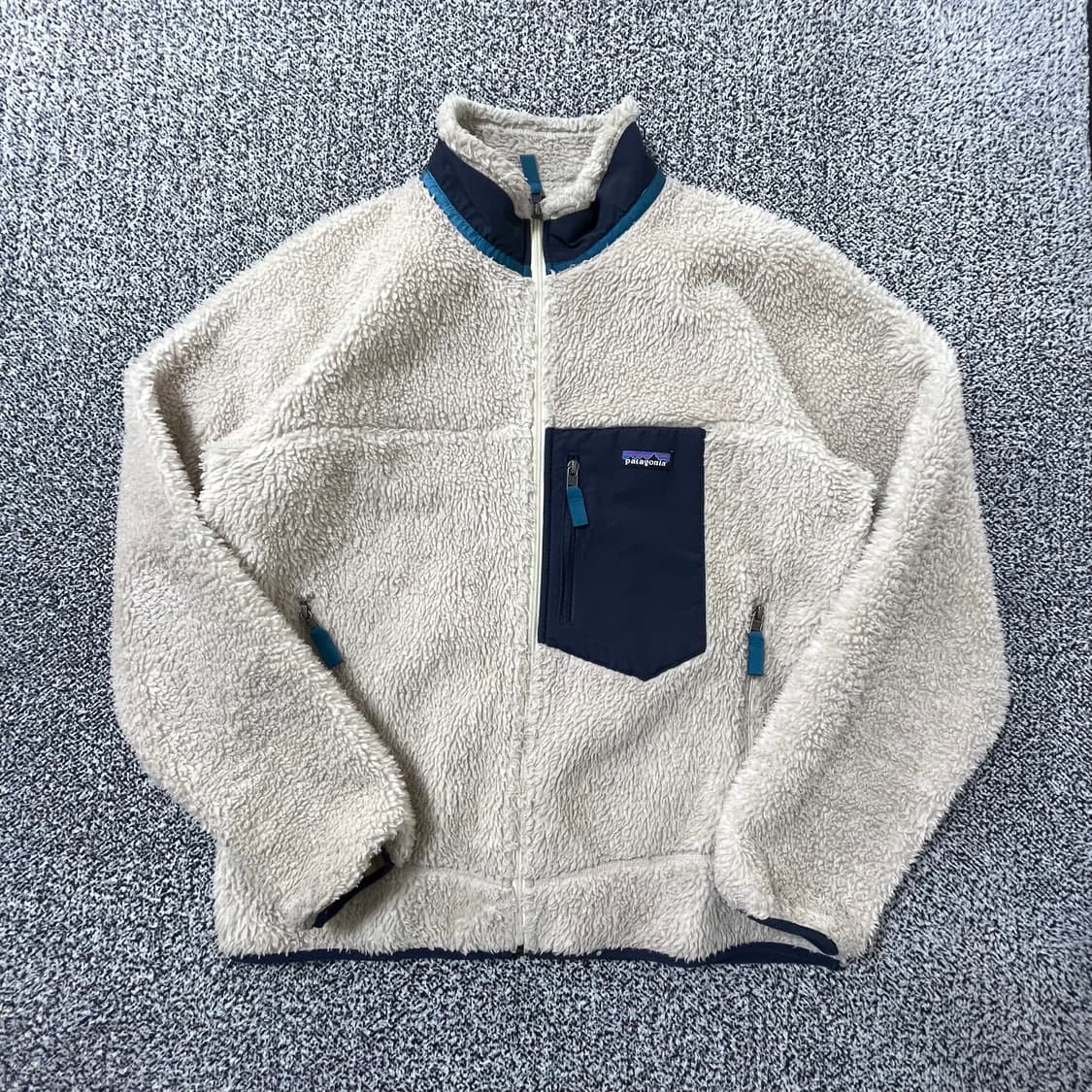 빈티지9. 파타고니아 레트로-x 봄버 뽀글이 플리스 L 상품이미지1