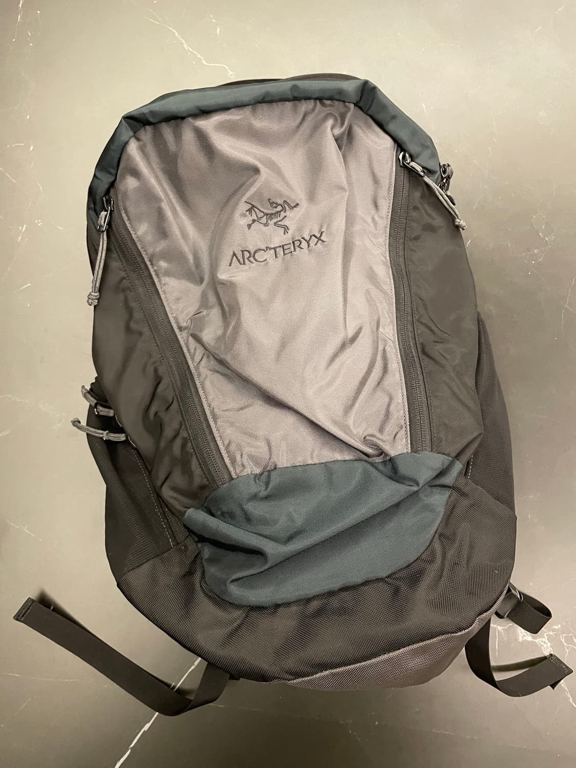 아크테릭스 빔즈 맨티스 26L 백팩 상품이미지1