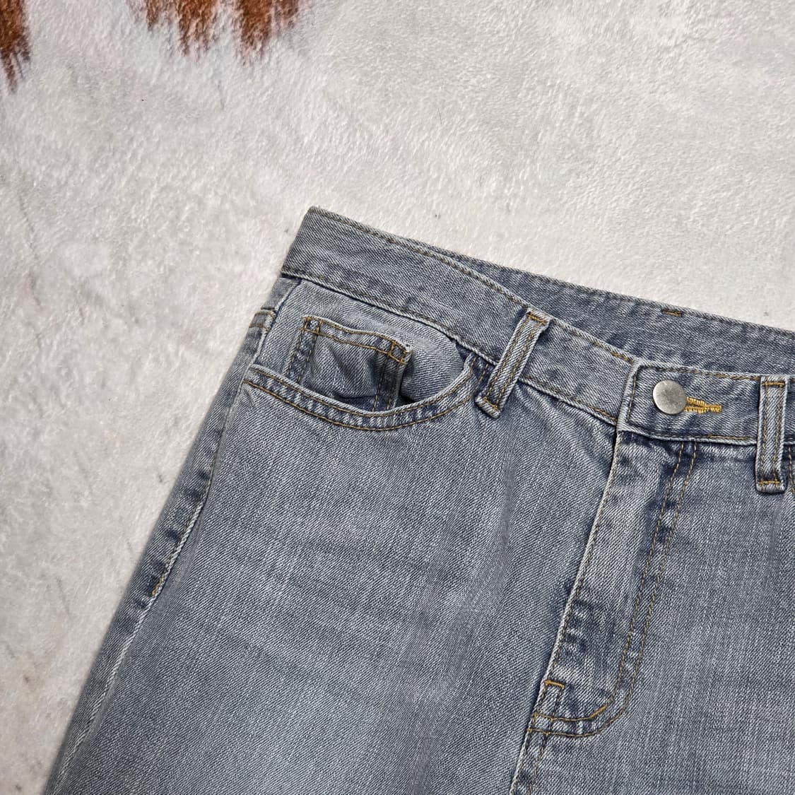 연청 그레이 데님 부츠컷 팬츠 상품이미지2